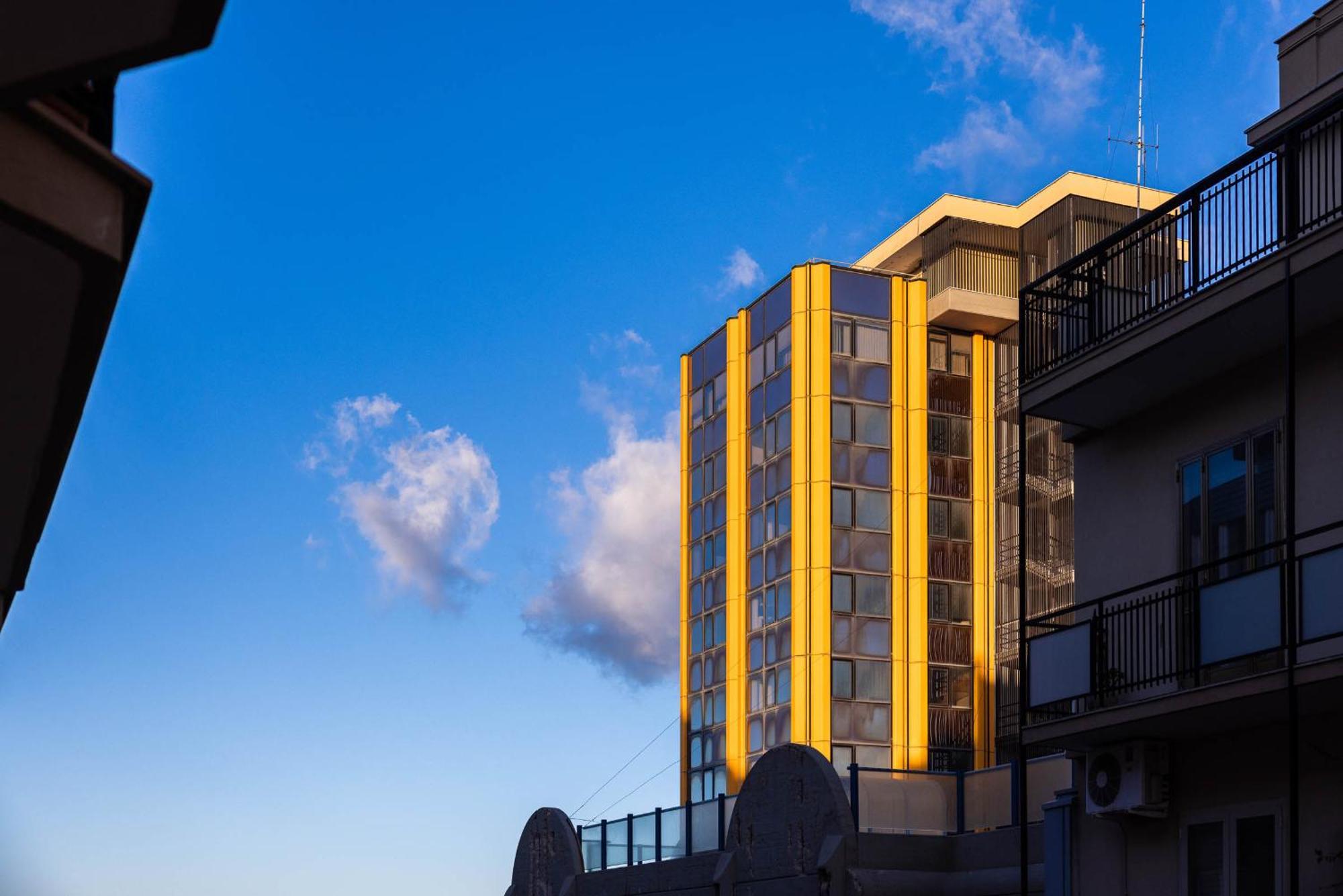 Casa Dei Visionari - Mare Apartment Бари Екстериор снимка